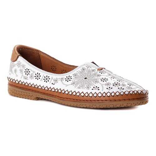 Мокасины женские Shoes Market 997-705-1 белые 39 RU в Belwest